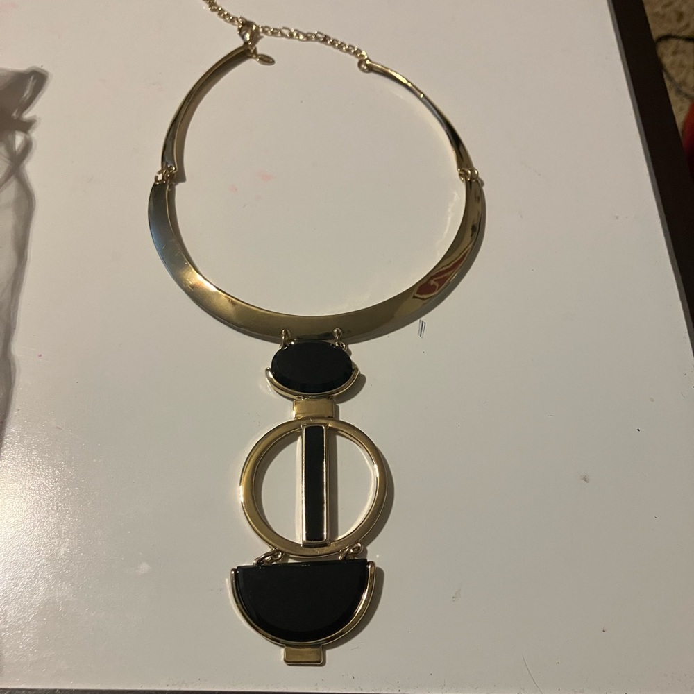 Brand New Chico’s brand gold w/black necklace